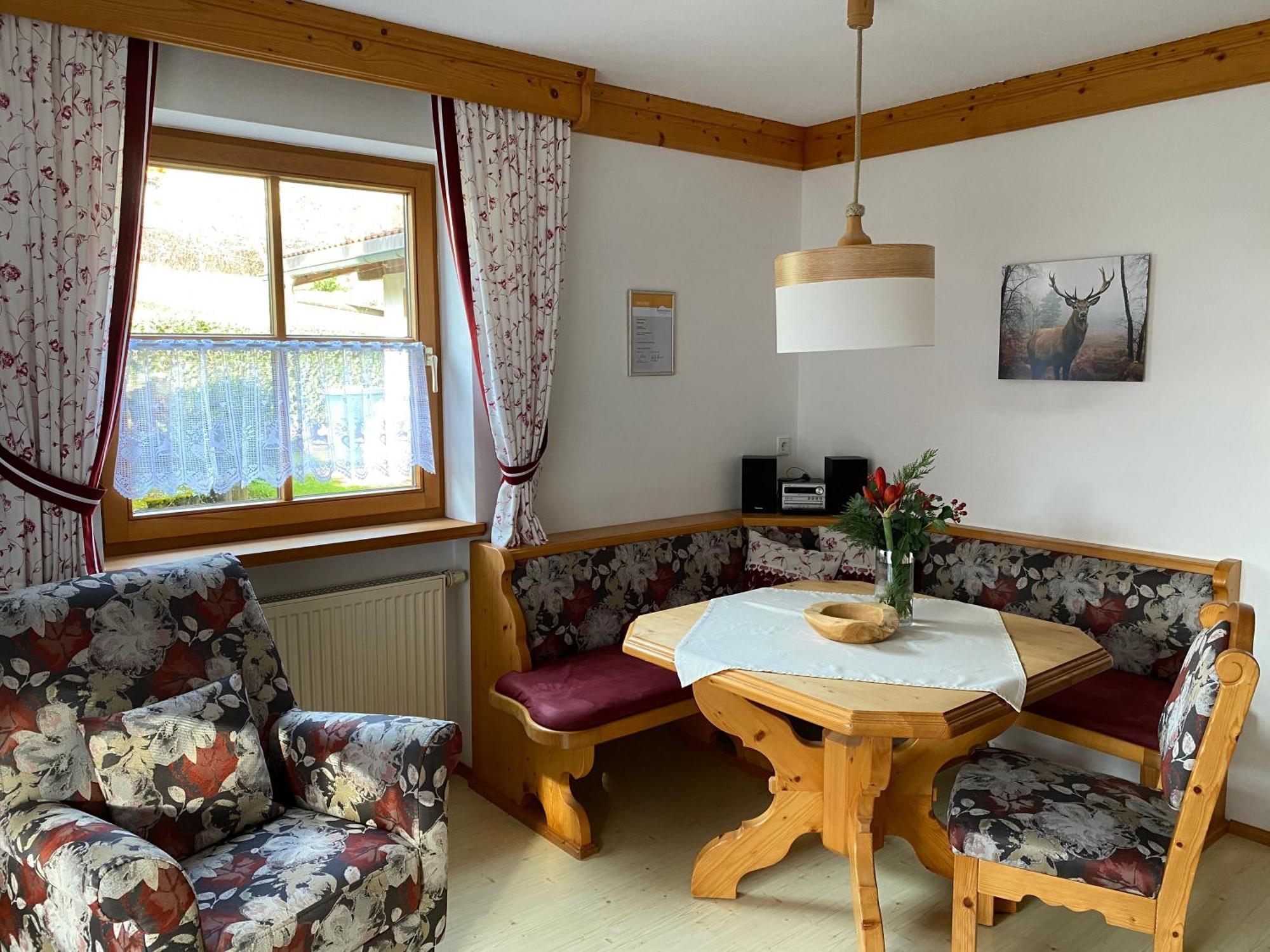 Haus Am Wiesbach Reit im Winkl Bagian luar foto